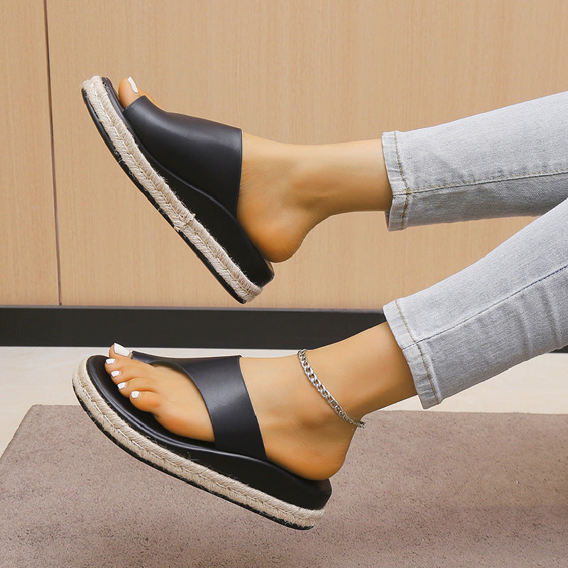 Thick Sole Slippers Women Leopard Print Toe Loop Sandals Large Size Woven Flat Shoes Wholesale