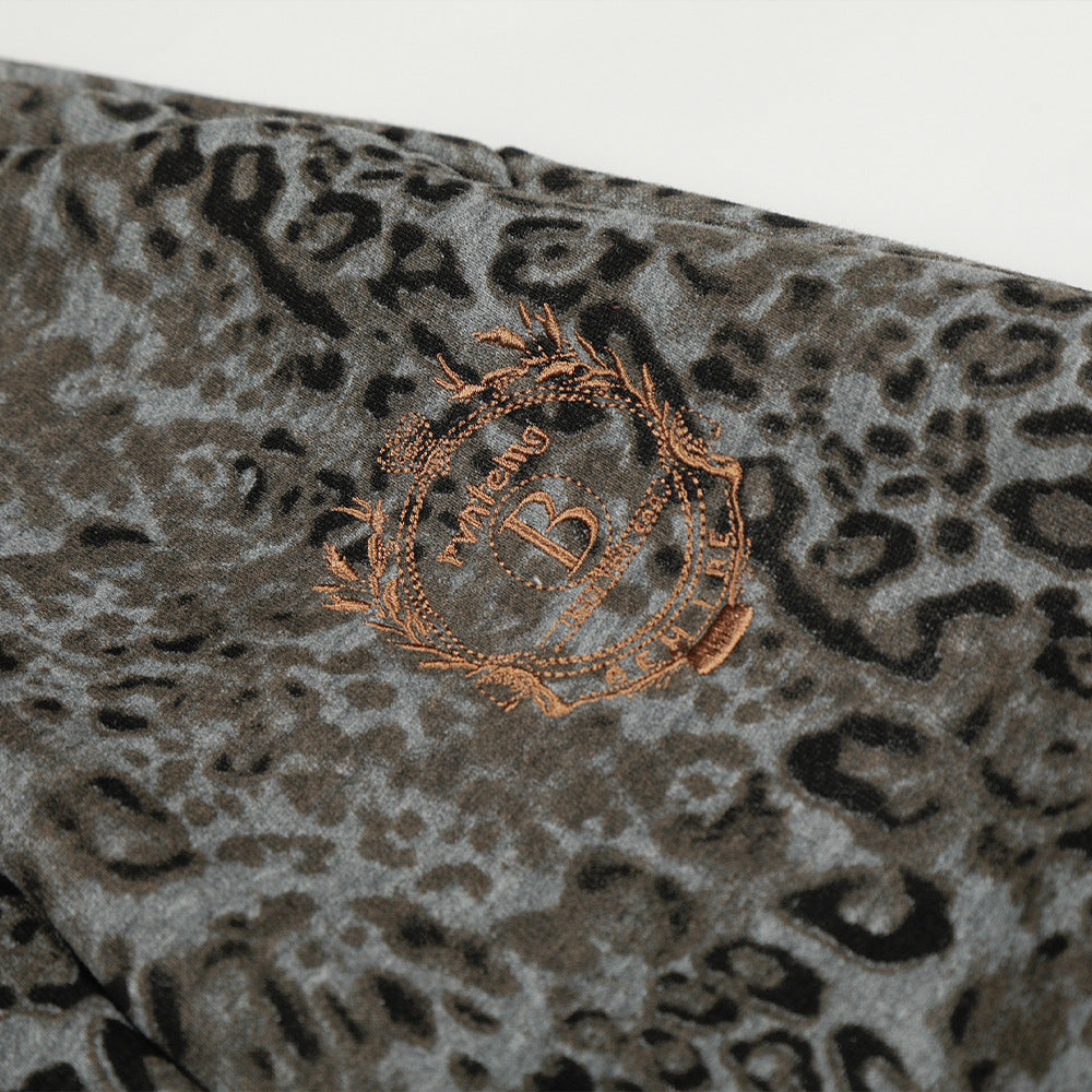 Leopard print casual curved knife pants